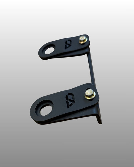 Maverick R Lower Control Arm Bolt Retainer Kit